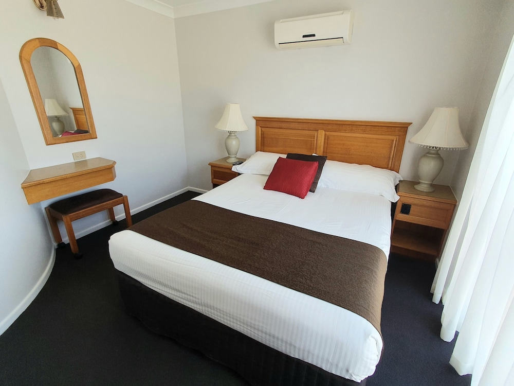 McNevin's Maryborough Motel