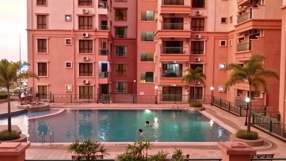 North Borneo Paradise @ Marina Court Resort Condo