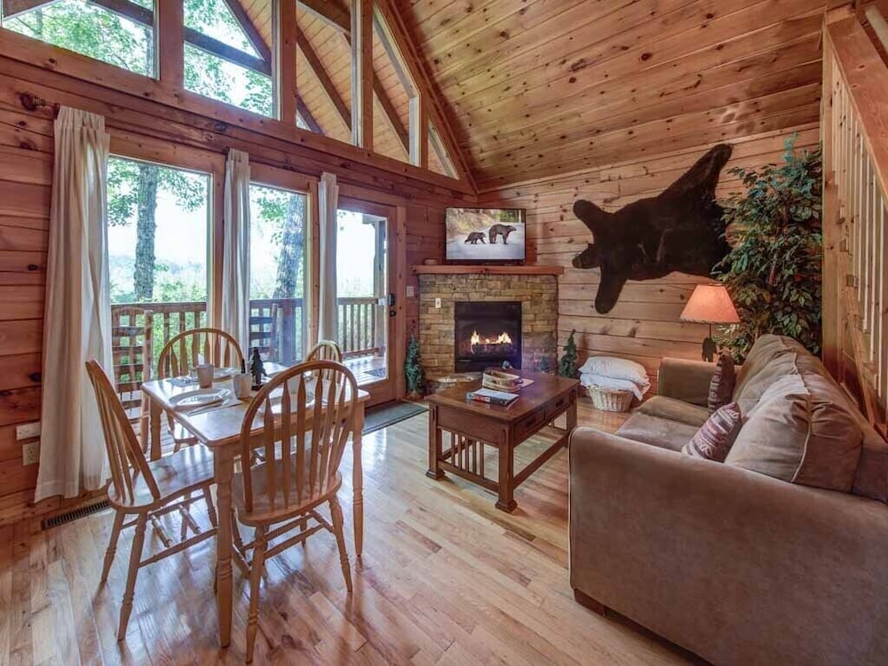 Cub's Cove by Jackson Mountain Rentals view 5