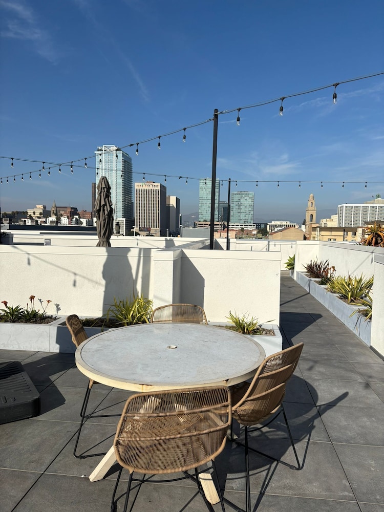 Dream Escape with great rooftop views