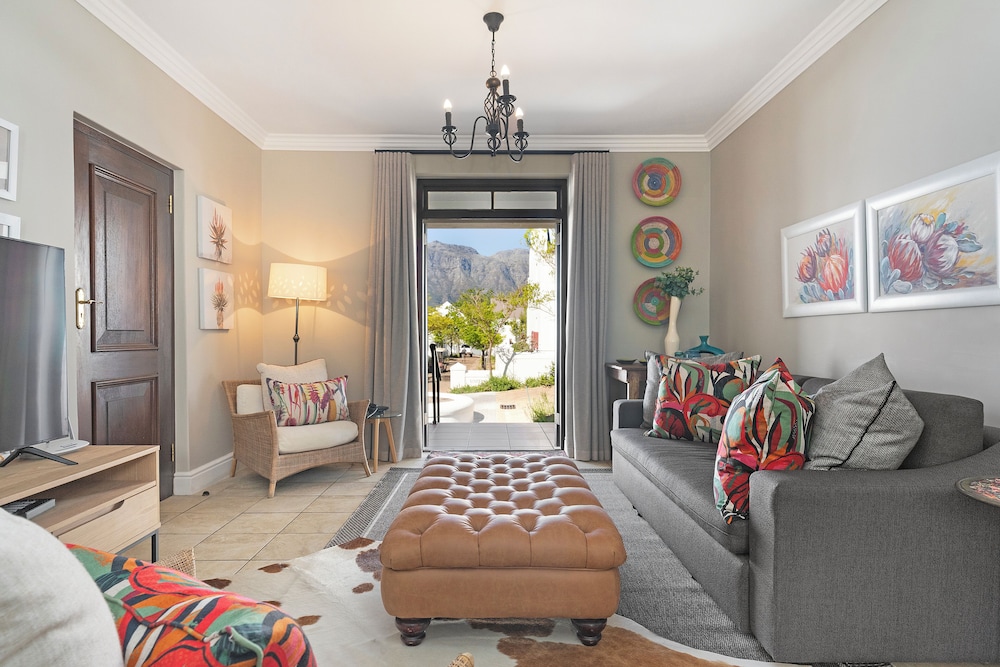 Winelands Golf Lodges at De Zalze