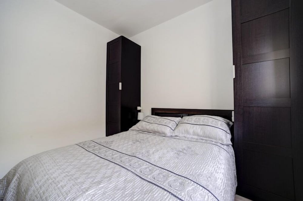 Sea Suites Apartments