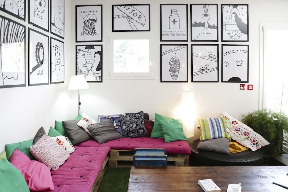 lounge