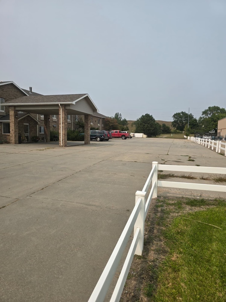 Capital O Roadside Inn Thedford NE 2