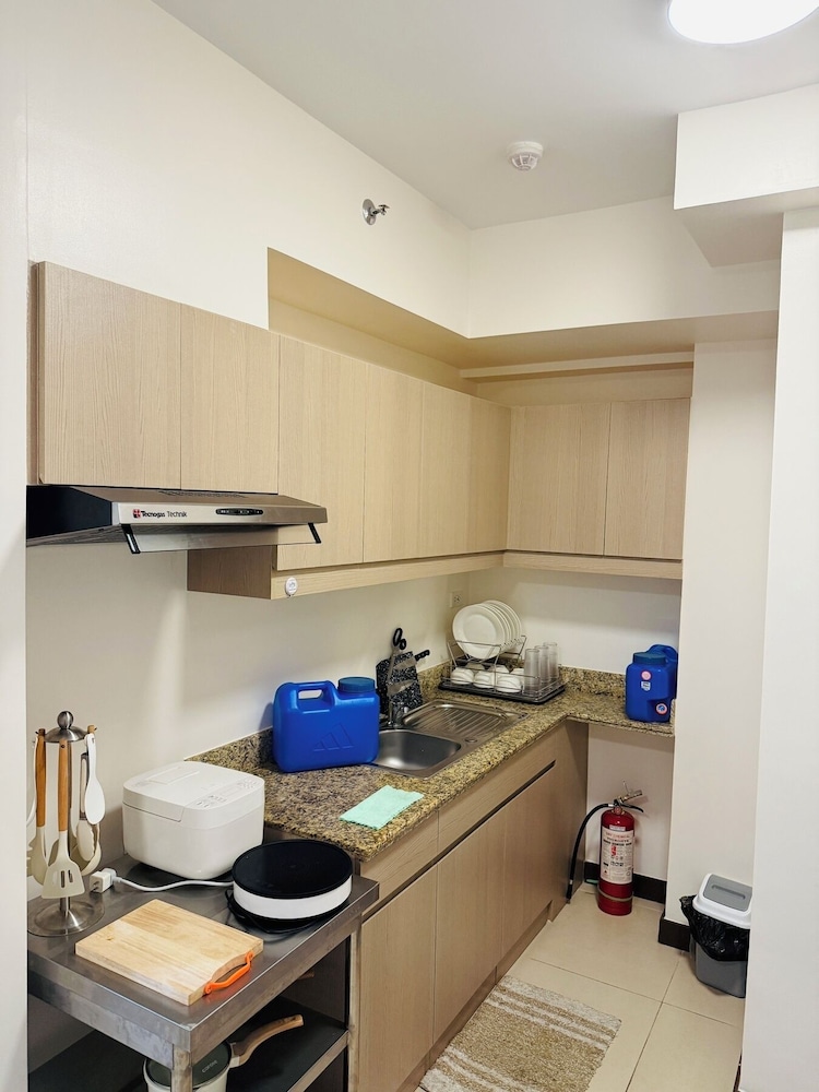 Allegra Garden Place