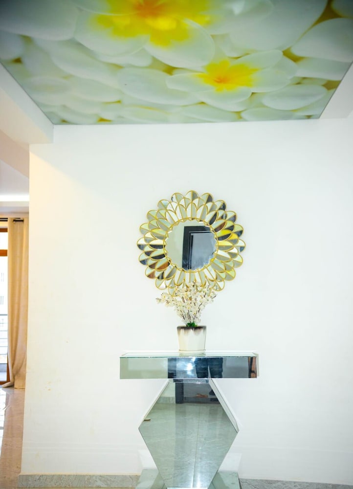 Lux Suites Aqua Gardens Nyali