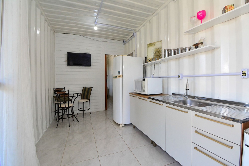 Contêiner Exclusivo - Praia da Gamboa