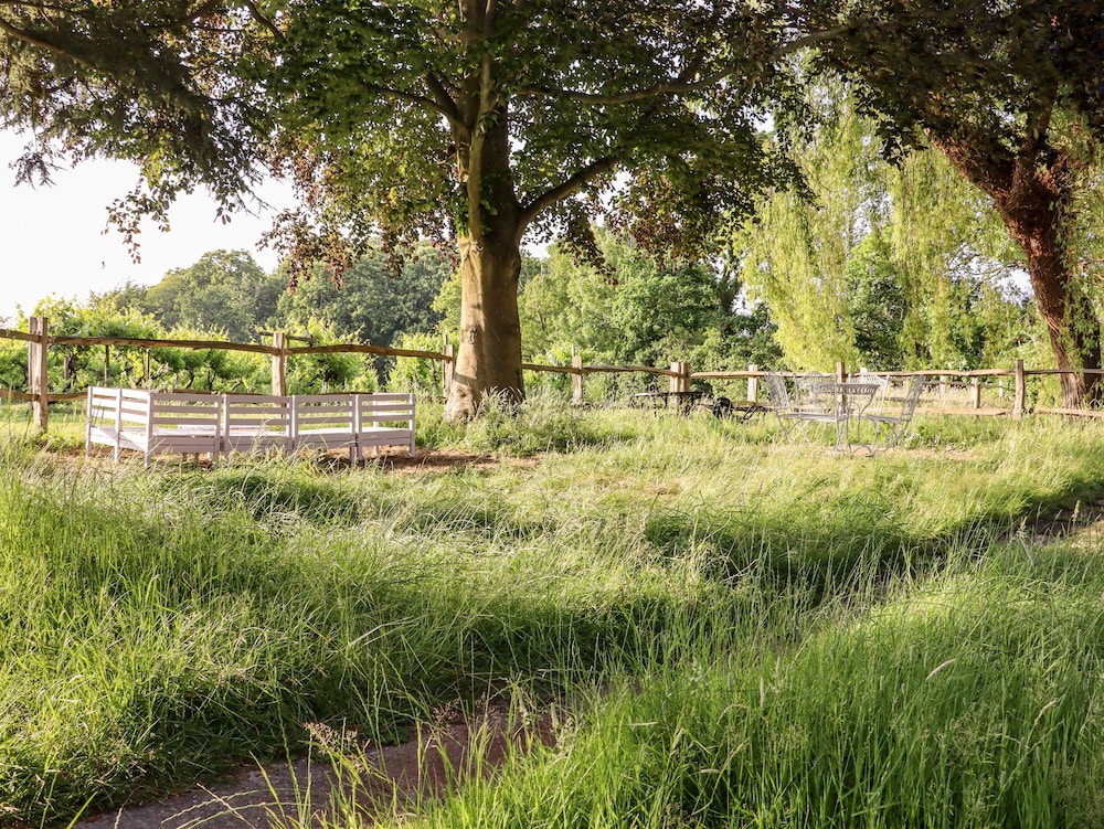 Oak Meadow