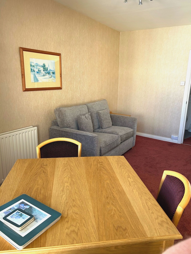 Welbeck Hotel and Apartments