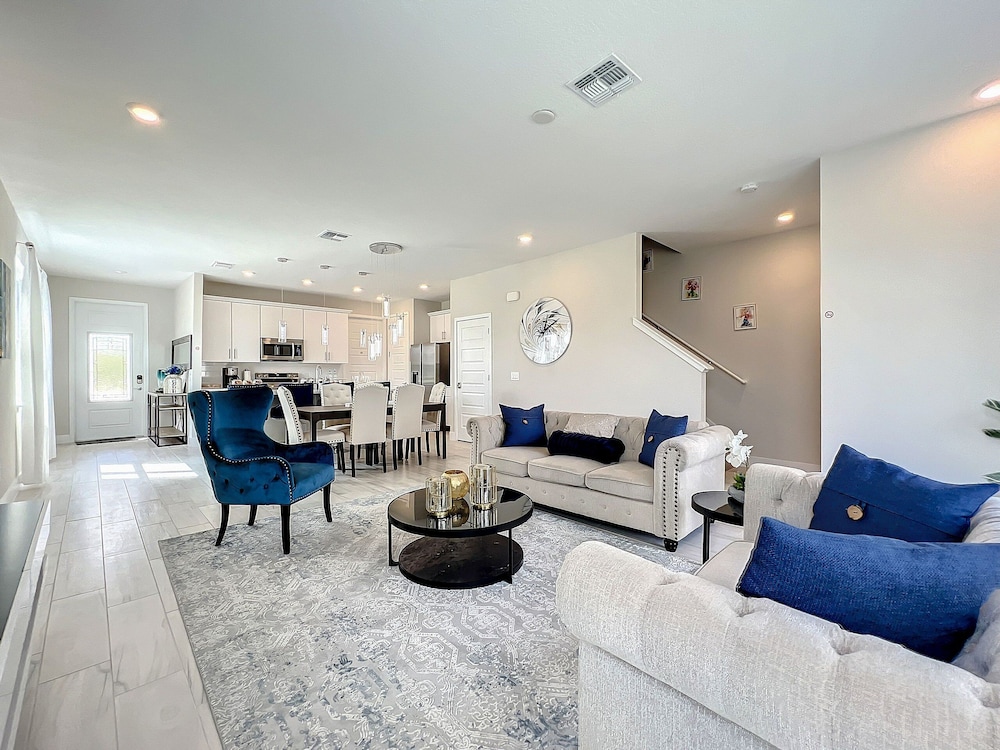 Reunion 3BR Villa Near Disney + Pool Access