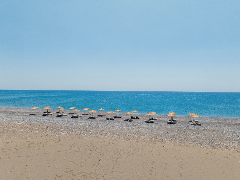 Aethrion Luxury Villas & Suites