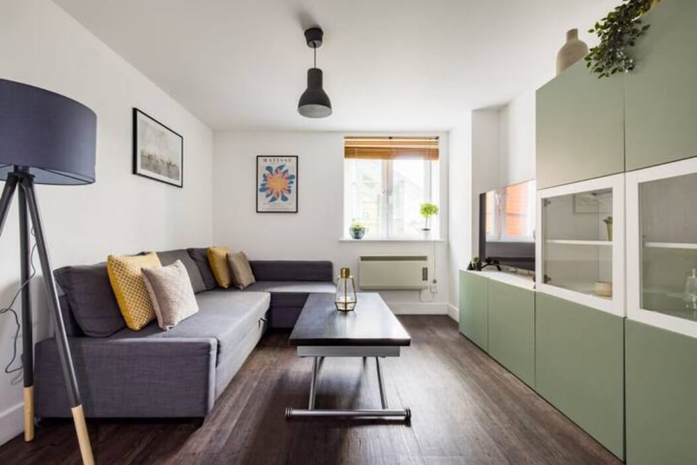 1-Bed Flat in Vibrant Lambeth