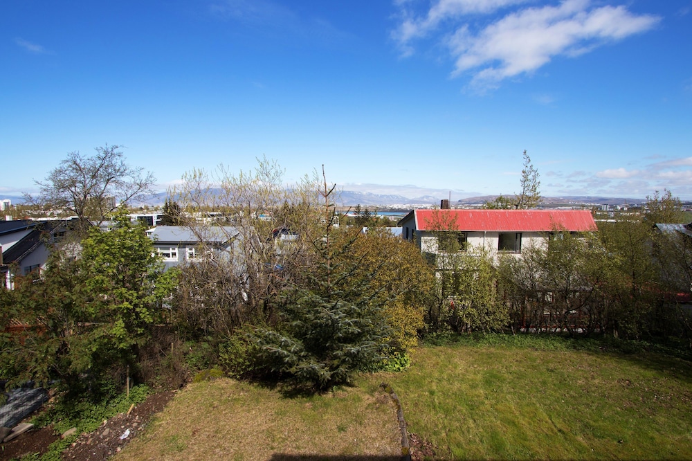 Apartment L17 view 2