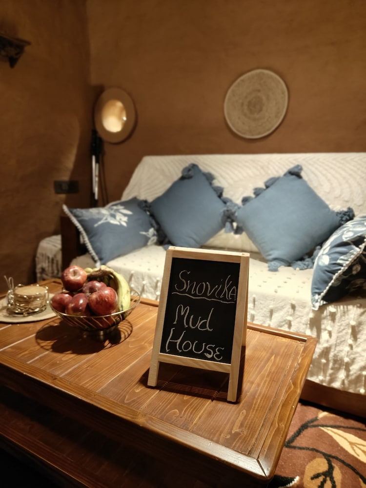SNOVIKA THE ORGANIC FARM AND STAYS