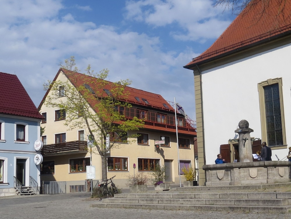 Photo 32