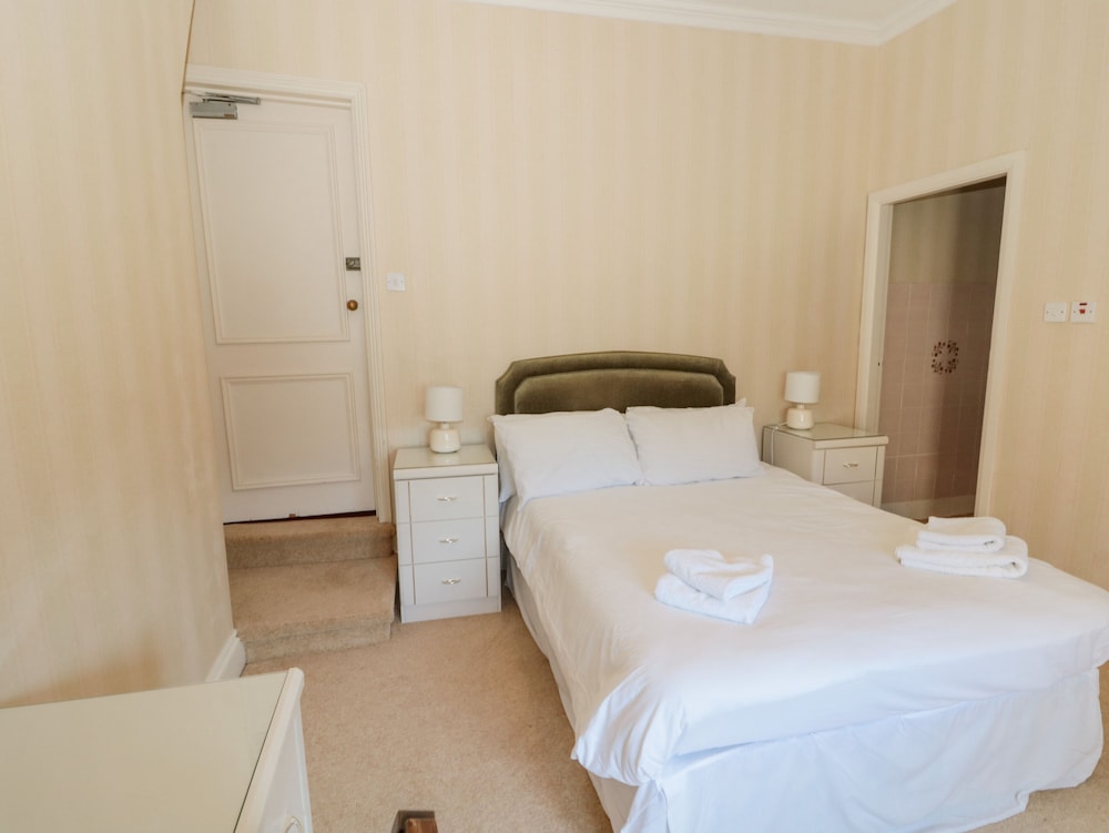 Highcliffe Manor