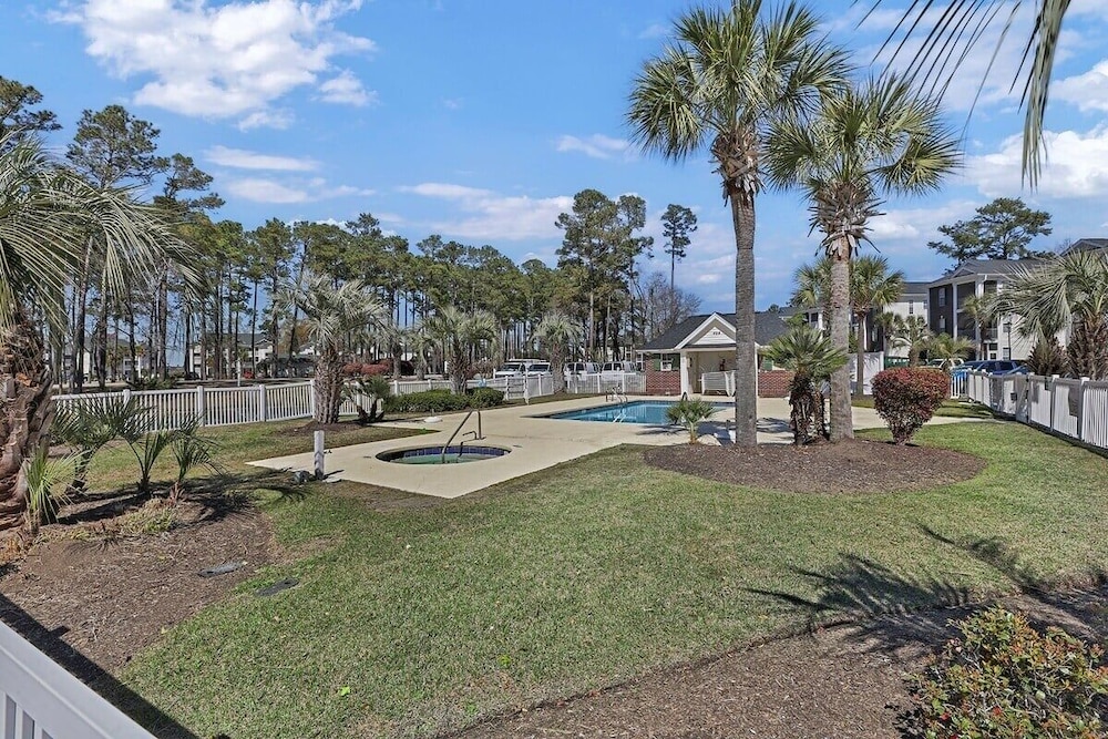River Oaks 57c 2 Bedroom Condo