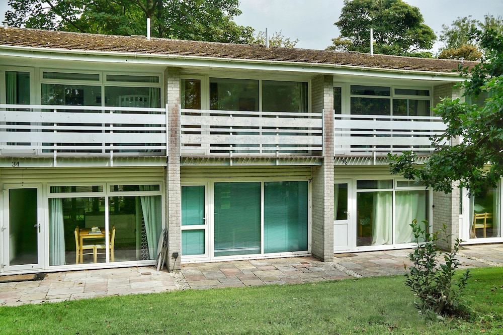 Special 2 Bedroom Home In White Cross