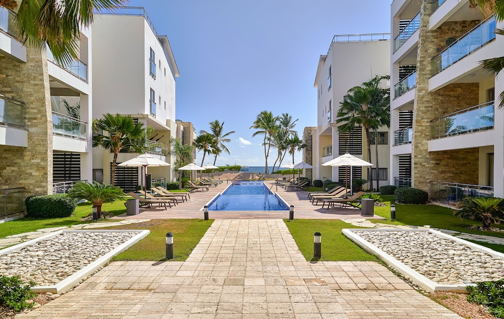 Costa Atlantica Beach Condos