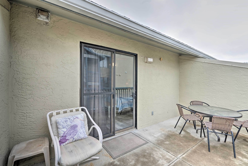 Steps to the Beach: PCB Condo w/ Balcony!