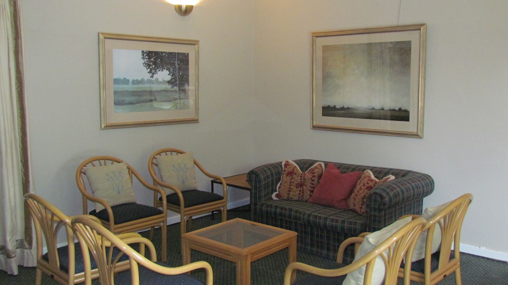Wagon Wheel Country Lodge