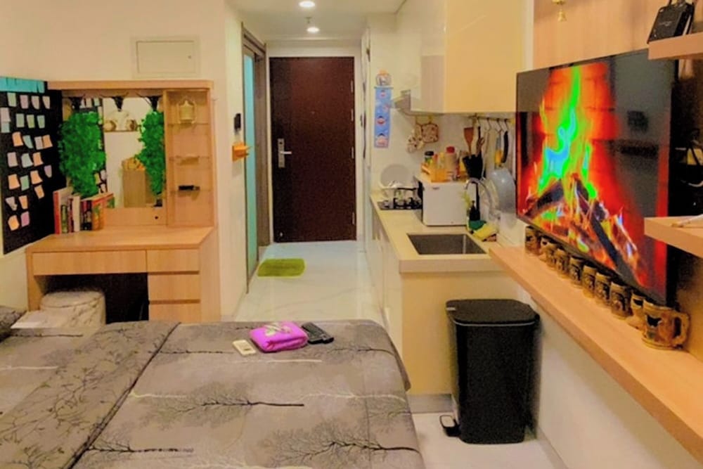 Sky House Bsd By Mizu Rooms