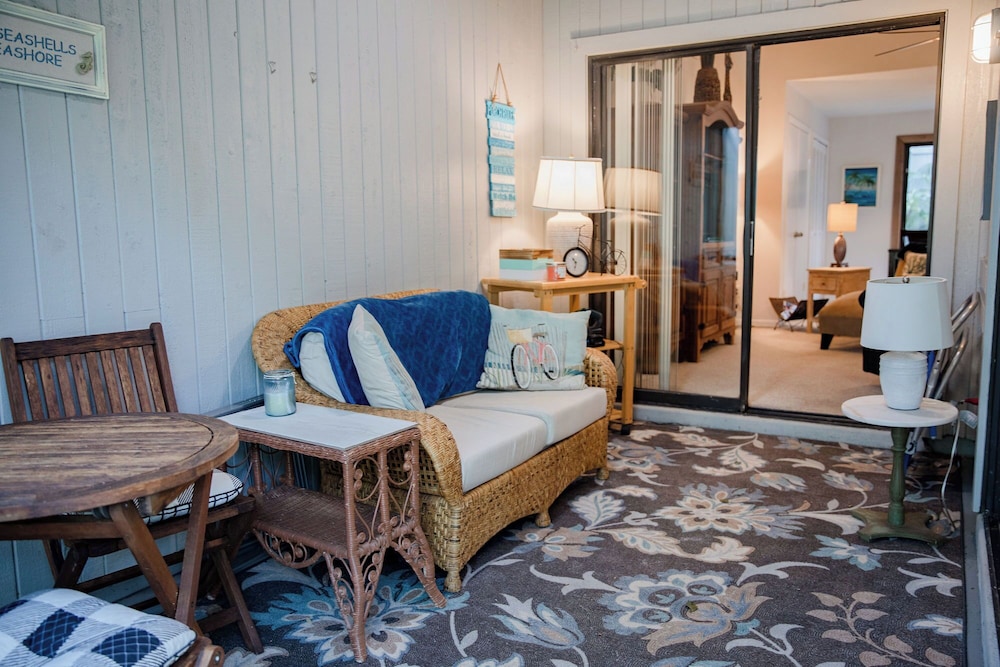 Sea Woods Villa 4406