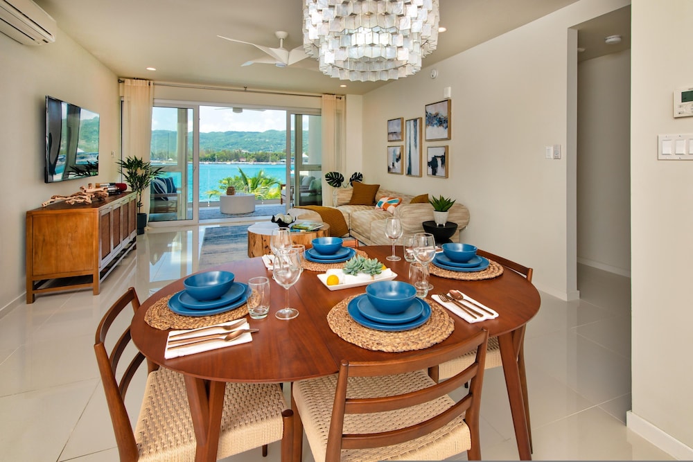 Luxury Oceanfront Residence Condo at Soleil Residences