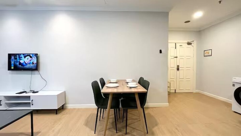 The Embassy Row 206 Apartments