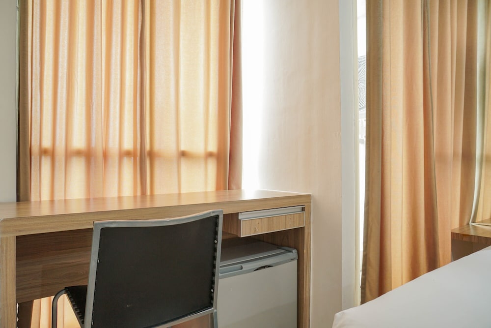 Chic and Cozy Studio at Tifolia Apartment view 3