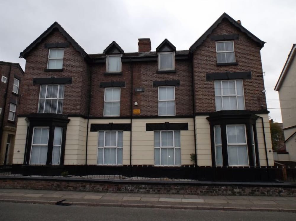 Shanks Guesthouse