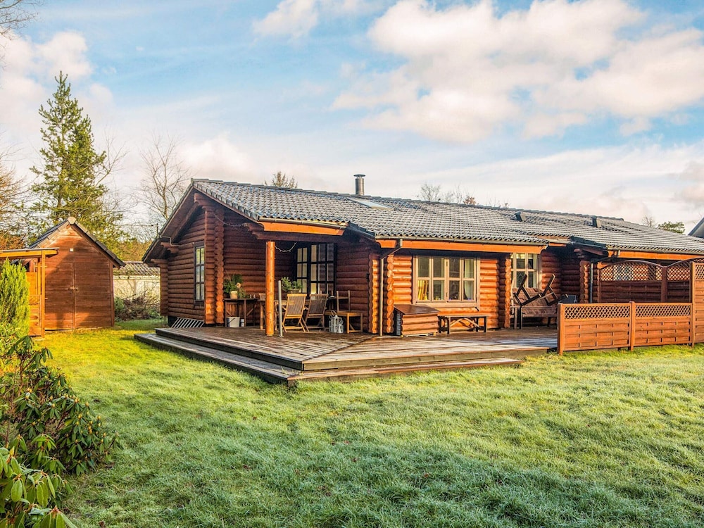 4 Star Holiday Home in Farvang