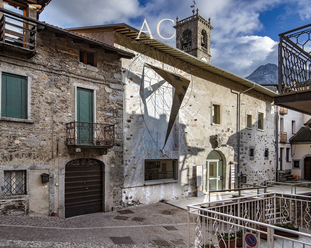 La Tana in Vione With 1 Bedrooms and 1 Bathrooms photo 5
