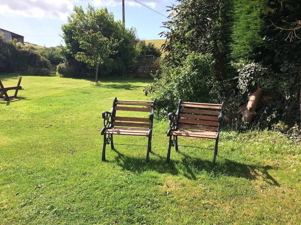 Belhuish Farmhouse view 2
