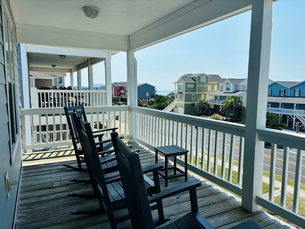Seascape - 3 Br Home