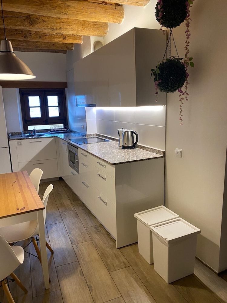 Classic Palau Apartments