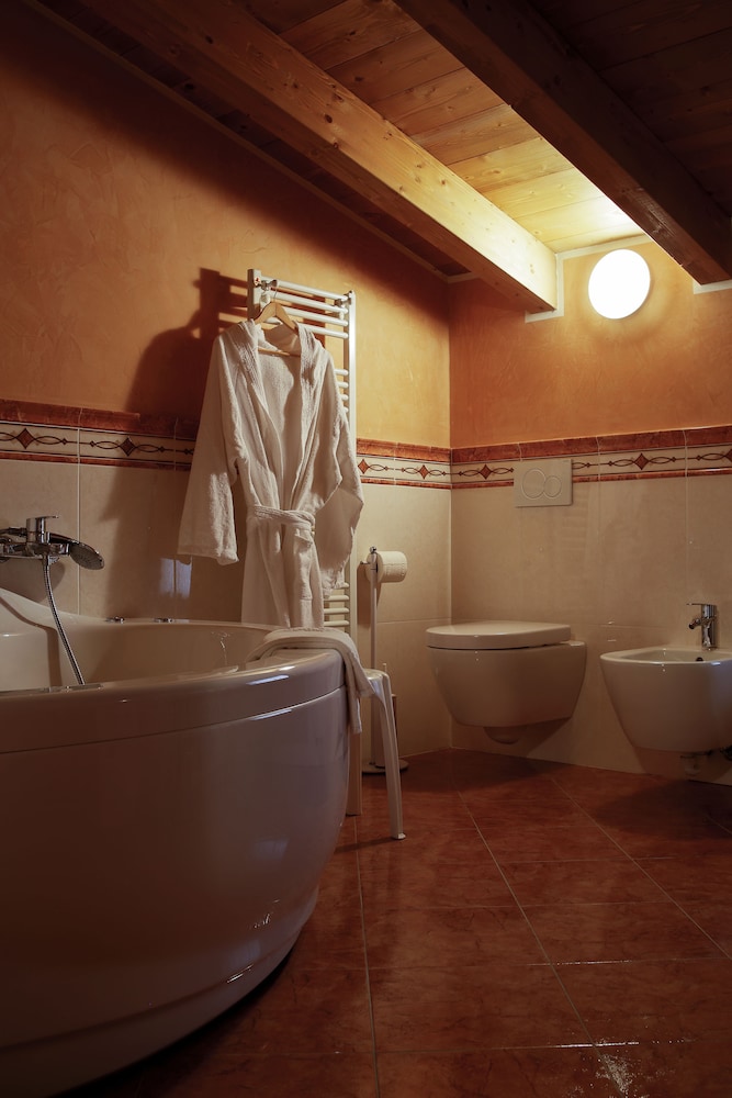 La Fonte degli Dei Wine Relais Adults Only