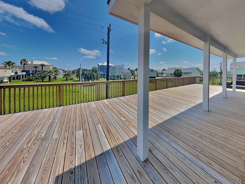 Papa's Paradise by Ryson Vacation Rentals