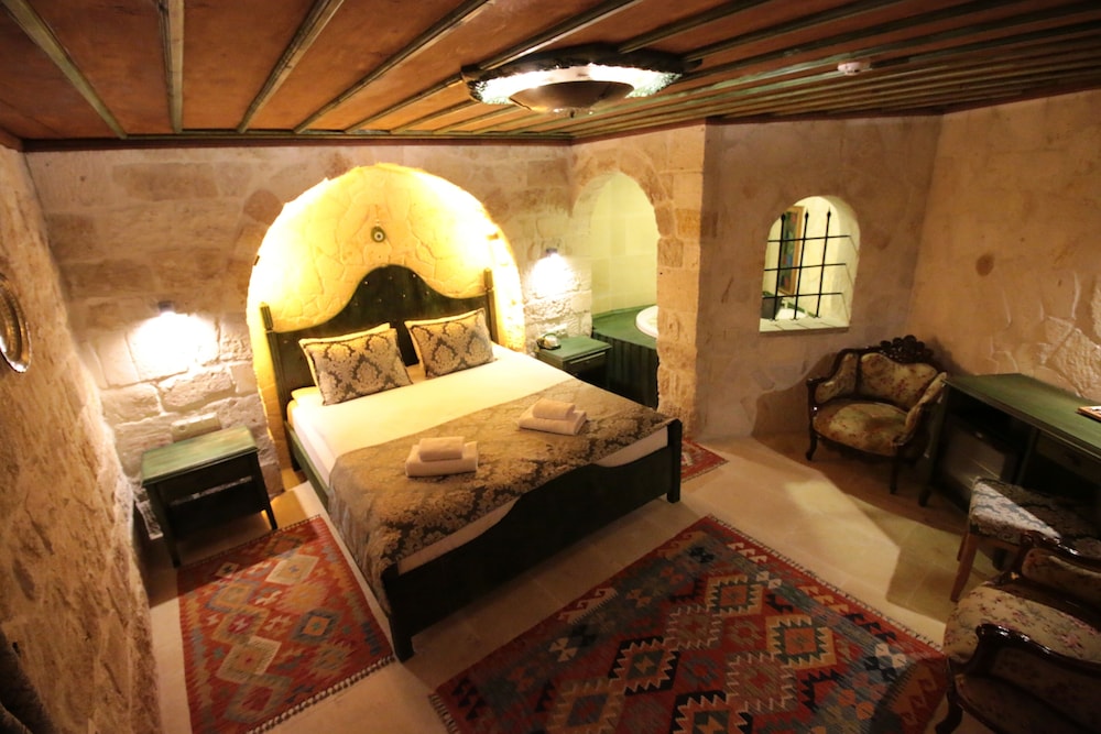 Georgios Cave Cappadocia