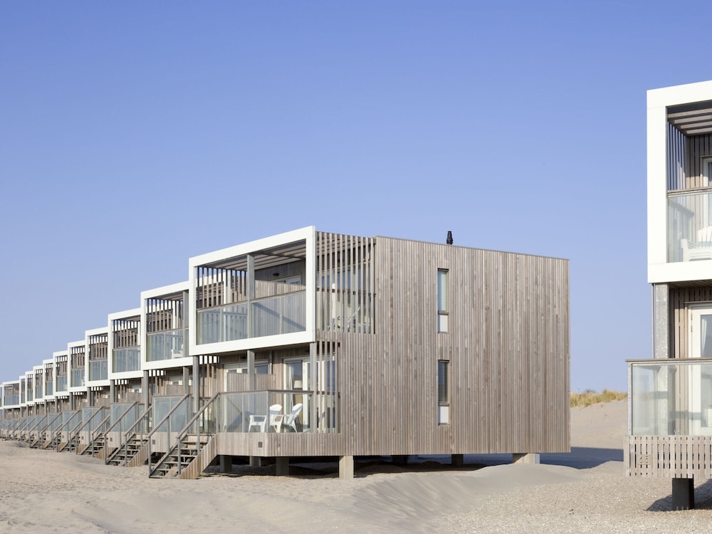 Beach House in a Dream Location on the Beach
