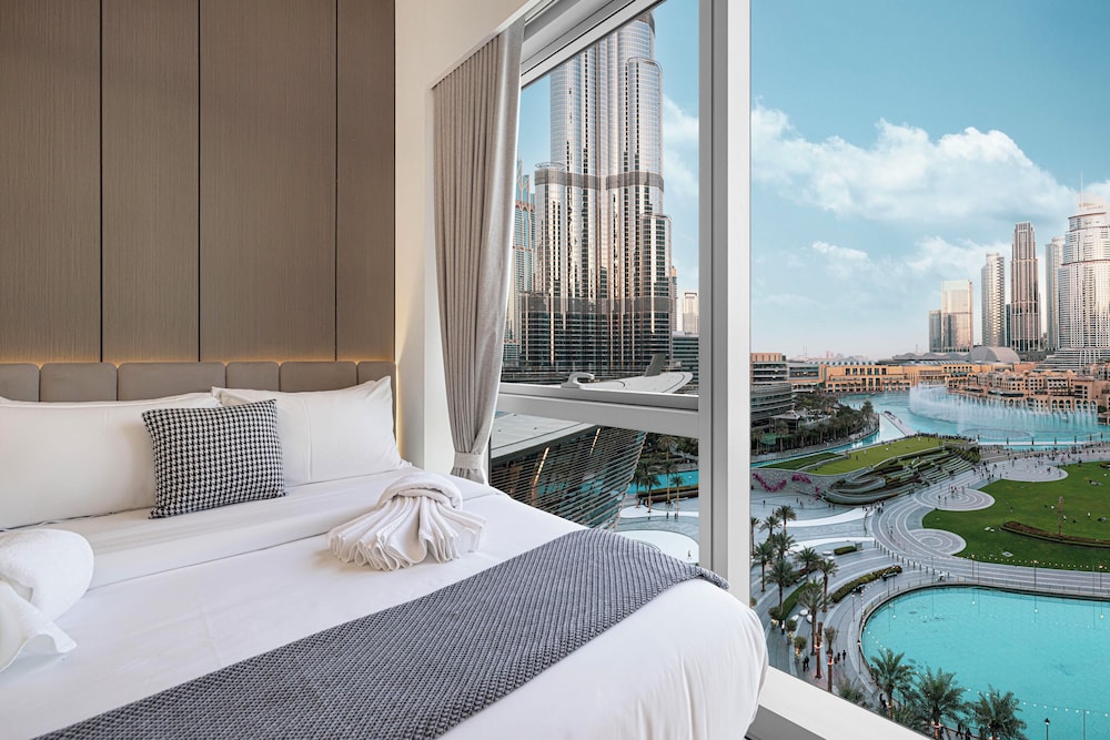 Grande Suites by Hostiva - Burj View