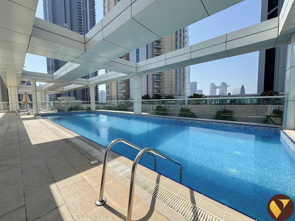 Vogue Downtown Mon Reve near Dubai Mall