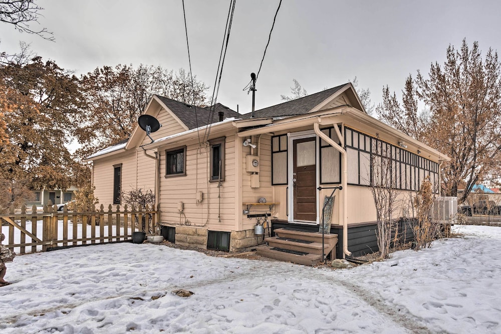 Lovely Montrose Home w/ Yard: Walk to Dtwn & Park! view 5