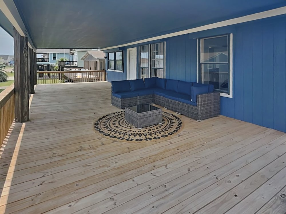 Ocean Oasis by Ryson Vacation Rentals