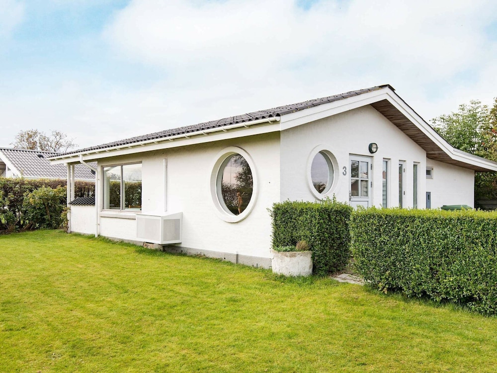 Elegant Holiday Home in Jutland near Sea view 2