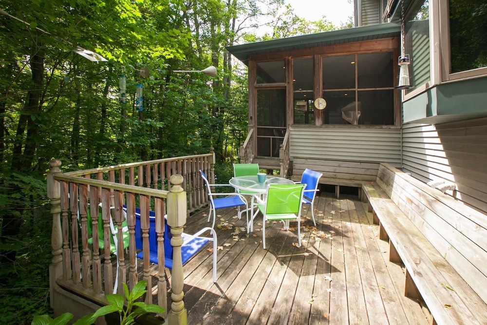 Goshorn Lake Cottages