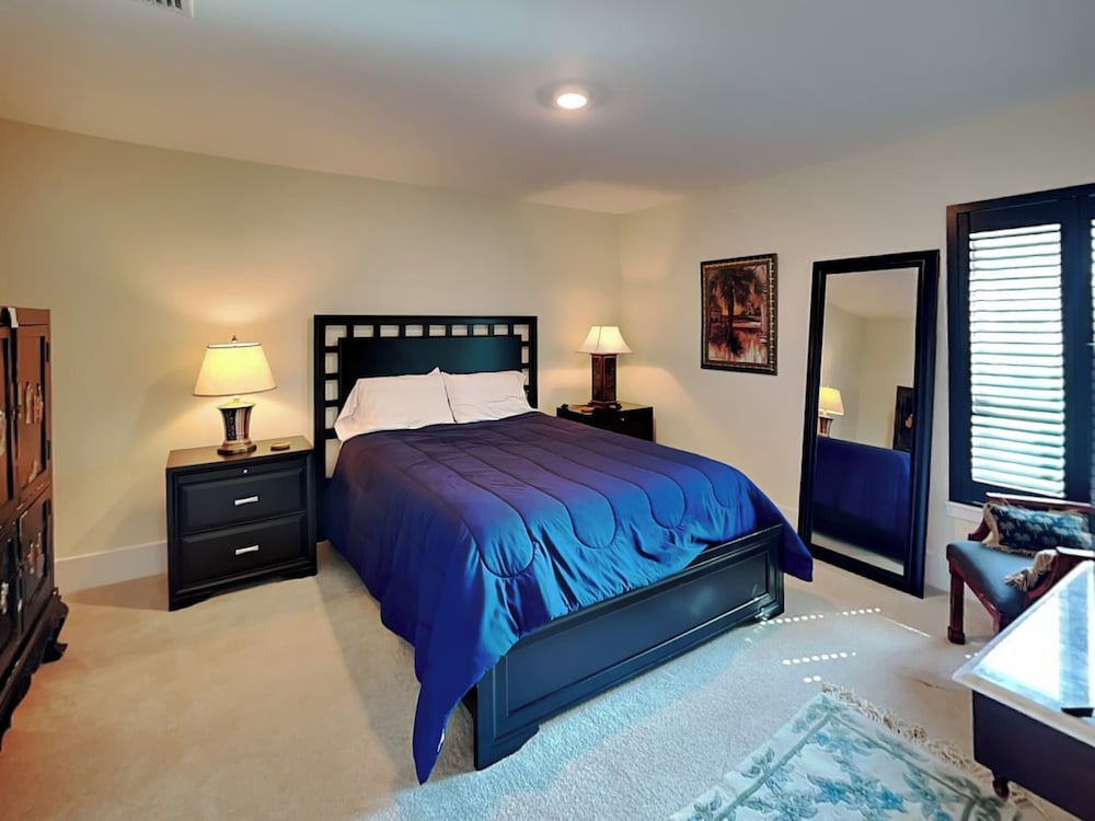 Atlantic Beach House by Distinctive Beach Rentals