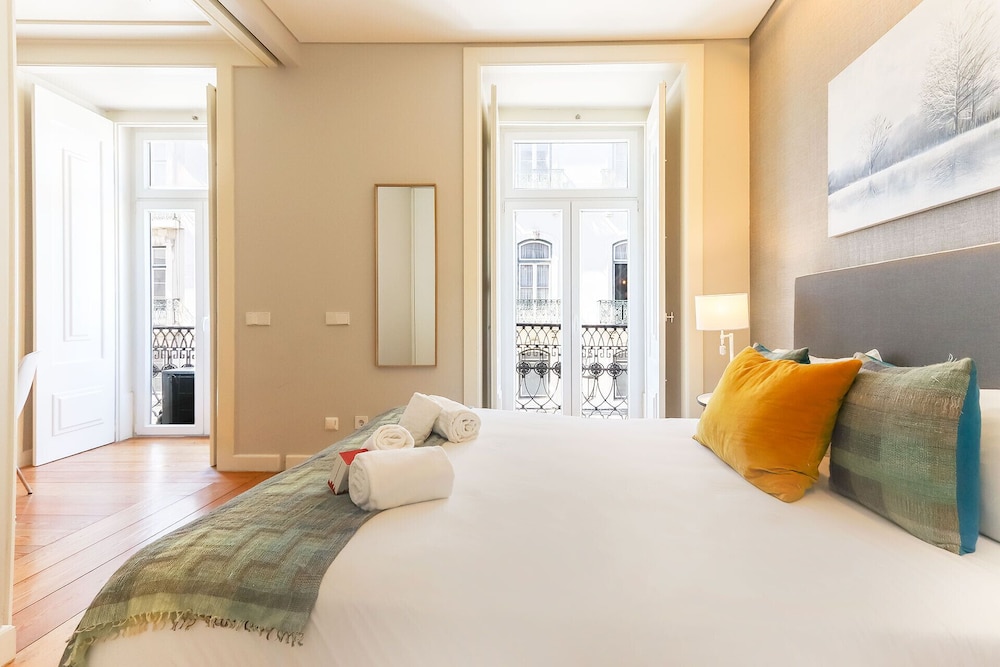 Modern Chiado by Homing view 3