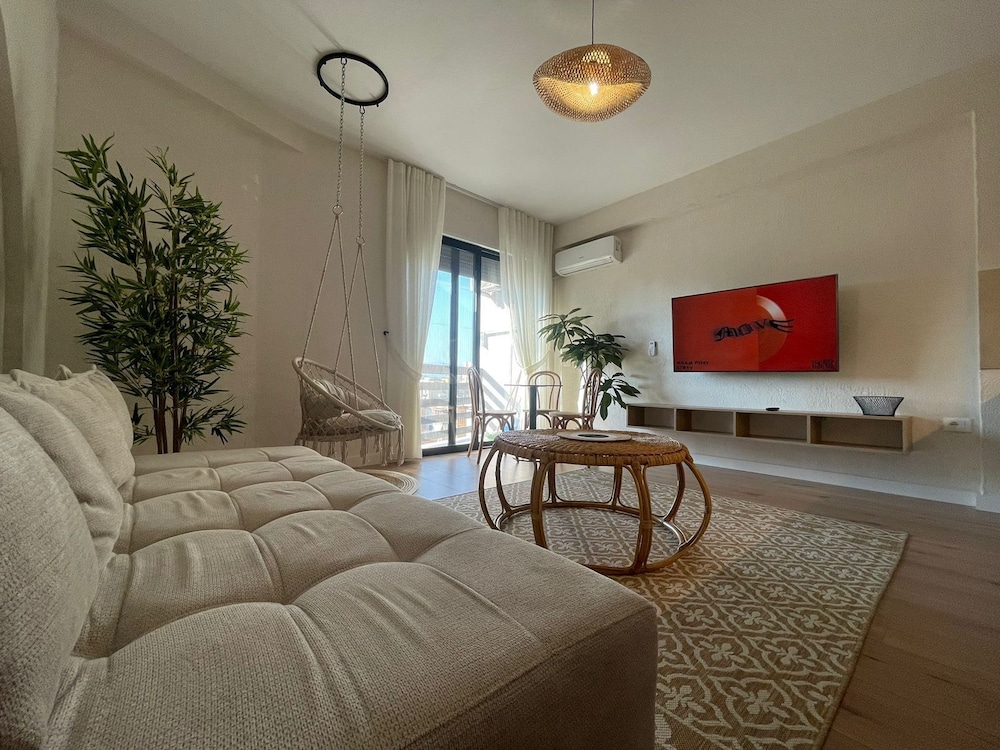 Boho Central Apartment