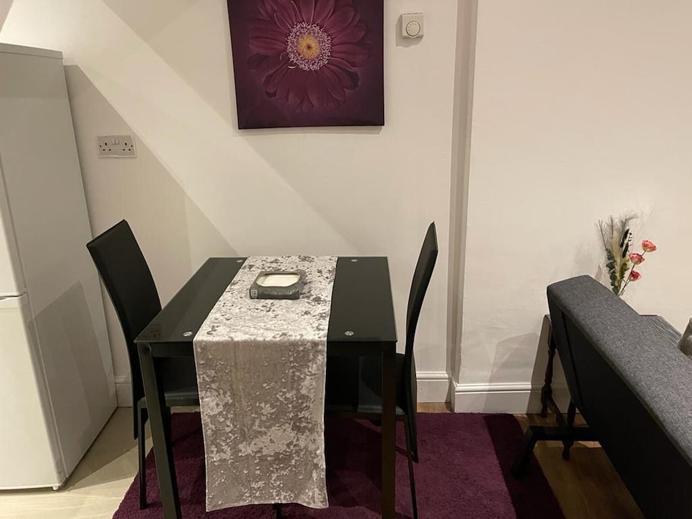 1-bed Apartment in London Archway n19 3nu